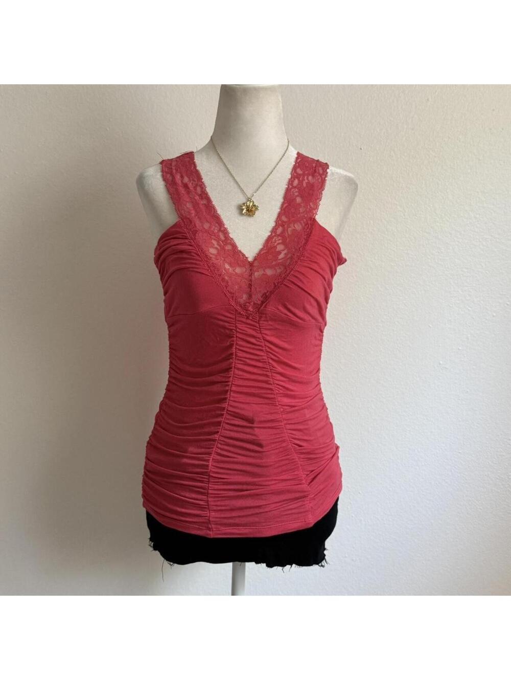 ੈ✩‧₊˚y2k wet seal pink ruched lace trim blouse